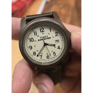 TIMEX EXPEDITION CAMPER Analog Watch T49101. New Battery. MINT